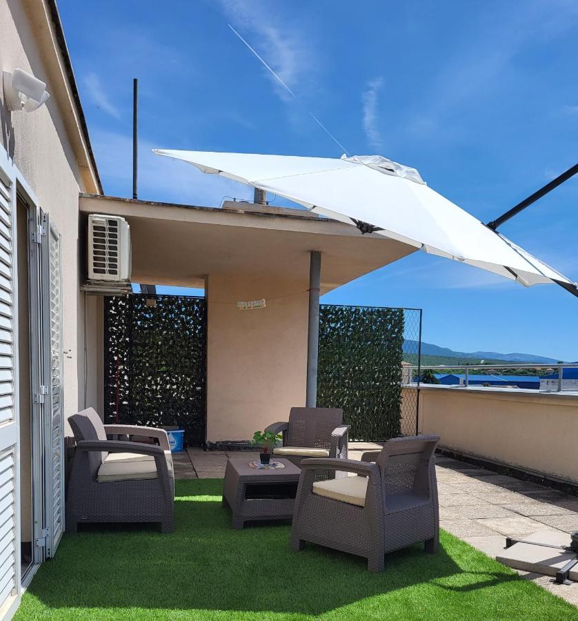 Apartman Kovacic - คนิน ภายนอก รูปภาพ