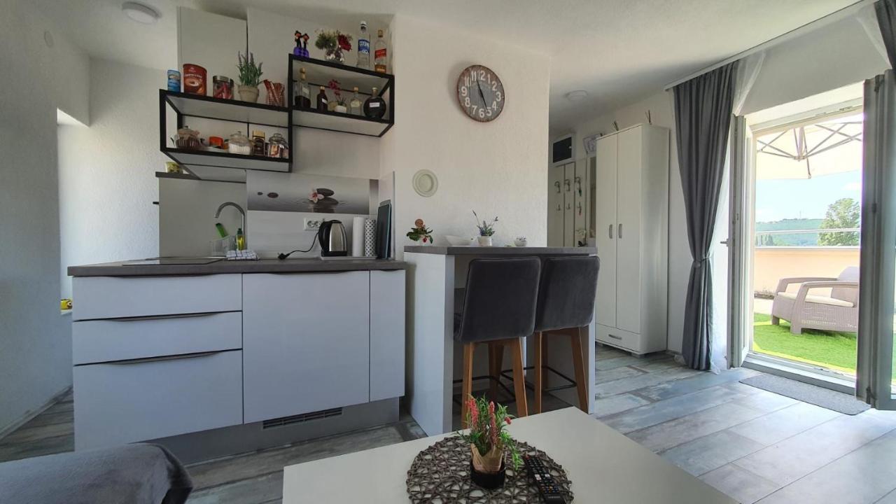 Apartman Kovacic - คนิน ภายนอก รูปภาพ